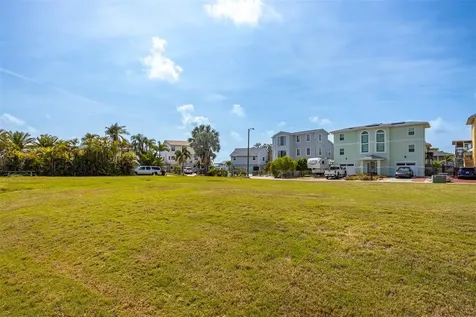 Lot 7 Louise Court Hudson FL 34667