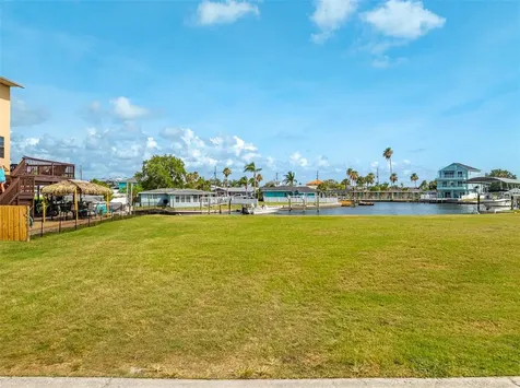 Lot 7 Louise Court Hudson FL 34667