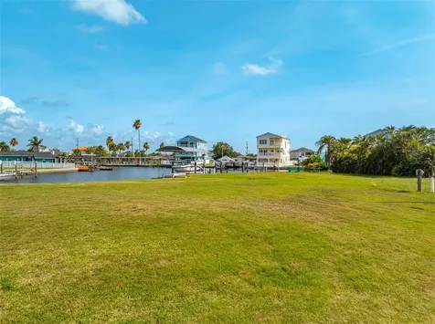 Lot 7 Louise Court Hudson FL 34667