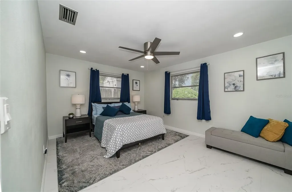 2063 Dunston Cove Road Clearwater FL 33755