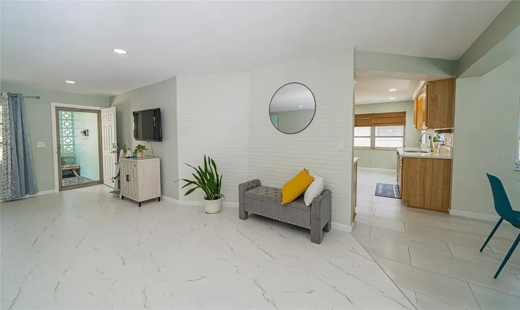 2063 Dunston Cove Road Clearwater FL 33755