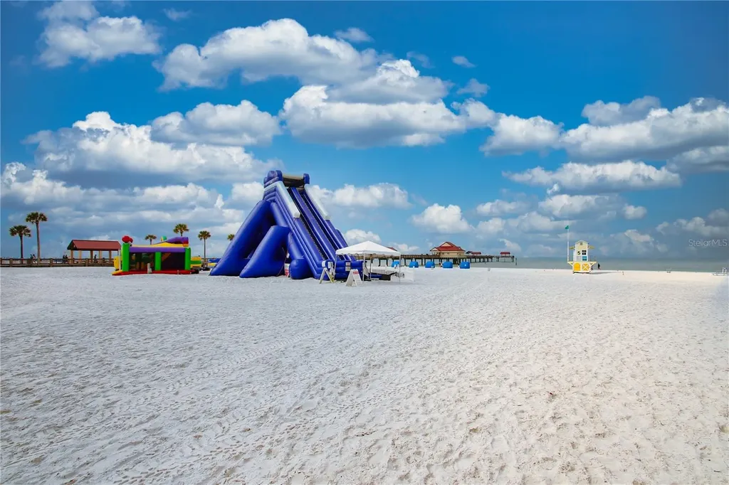 2063 Dunston Cove Road Clearwater FL 33755
