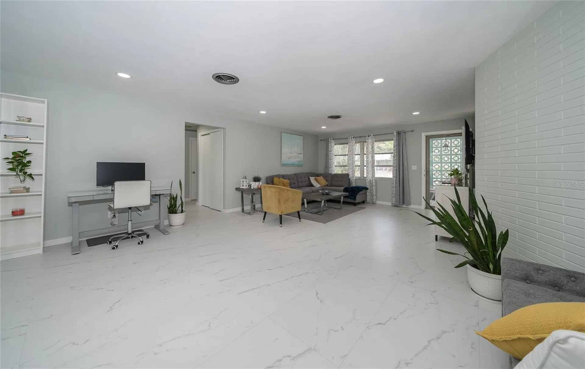 2063 Dunston Cove Road Clearwater FL 33755
