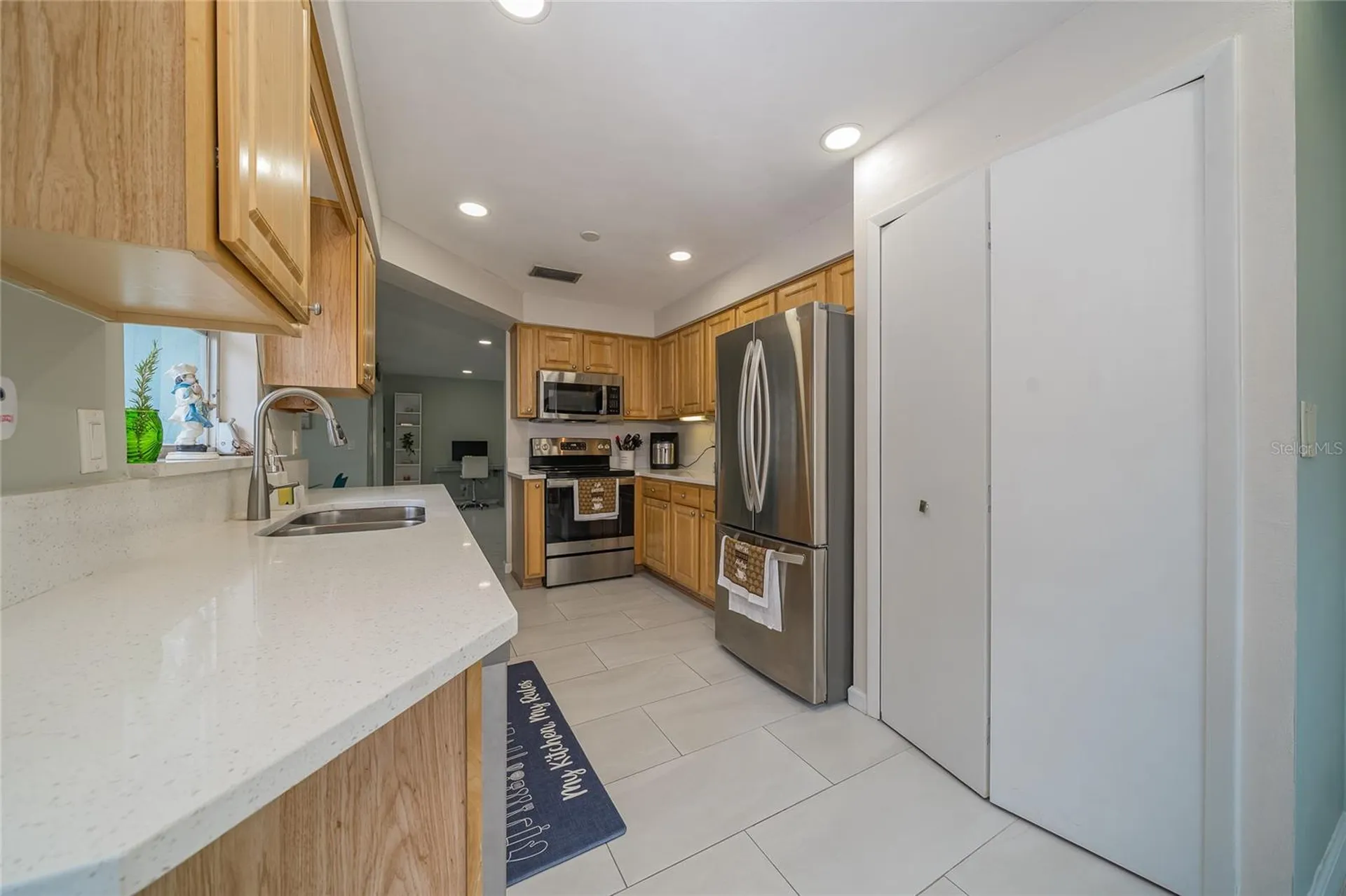 2063 Dunston Cove Road Clearwater FL 33755