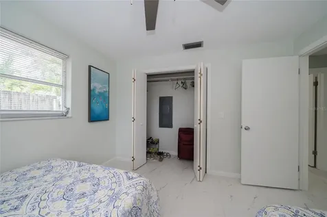 2063 Dunston Cove Road Clearwater FL 33755