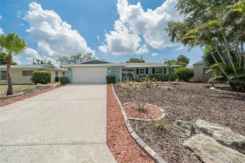 2063 Dunston Cove Road Clearwater FL 33755