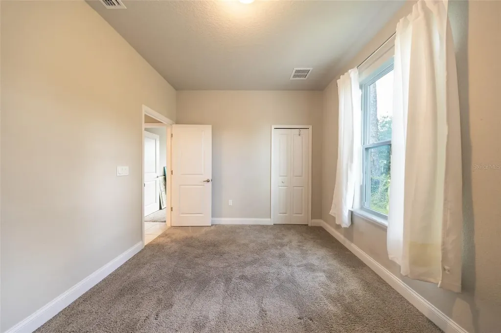 3 Eastman Lane Palm Coast FL 32164