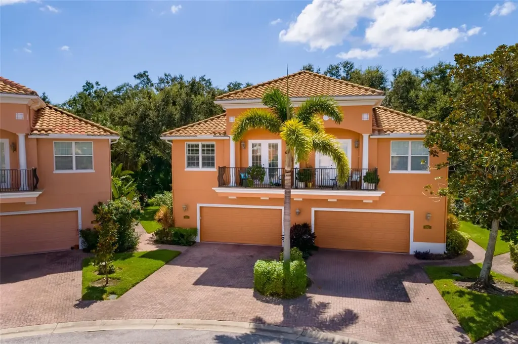 190 Banyan Bay Drive St Petersburg FL 33705