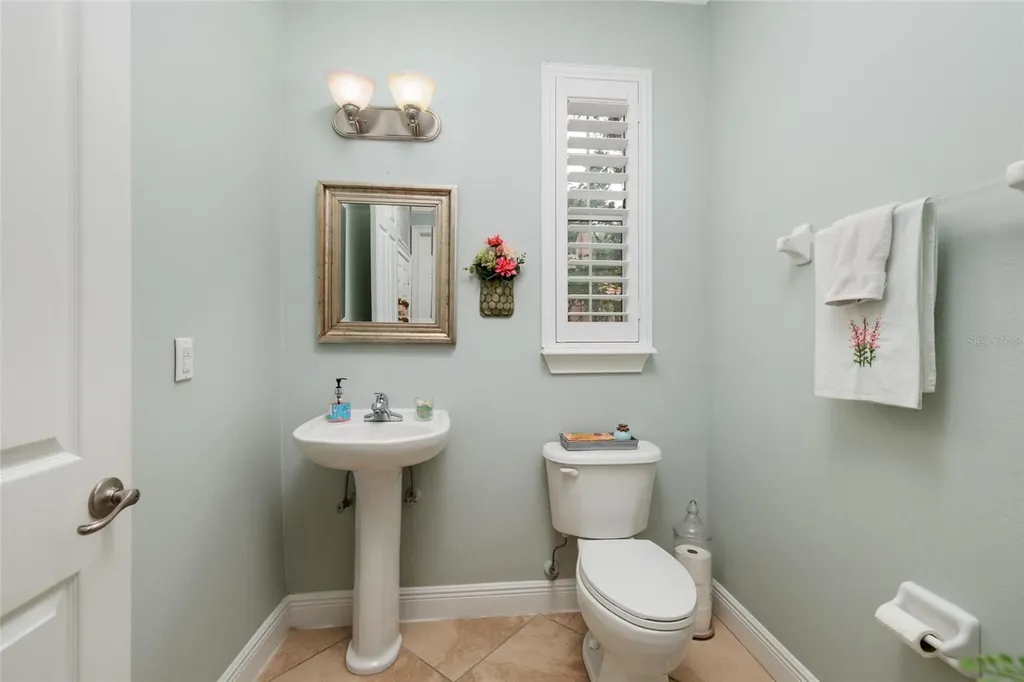 190 Banyan Bay Drive St Petersburg FL 33705