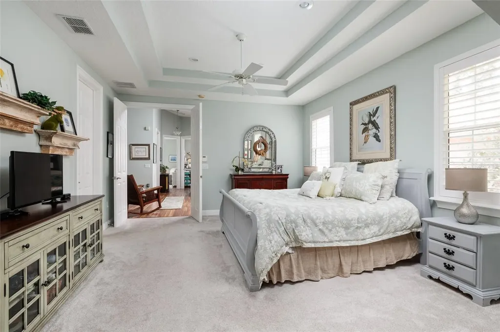 190 Banyan Bay Drive St Petersburg FL 33705