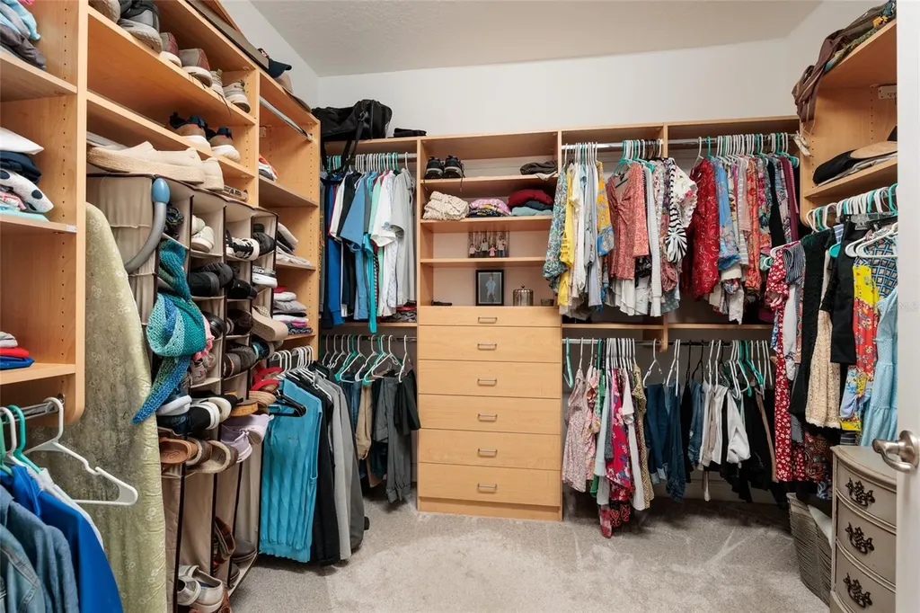 190 Banyan Bay Drive St Petersburg FL 33705
