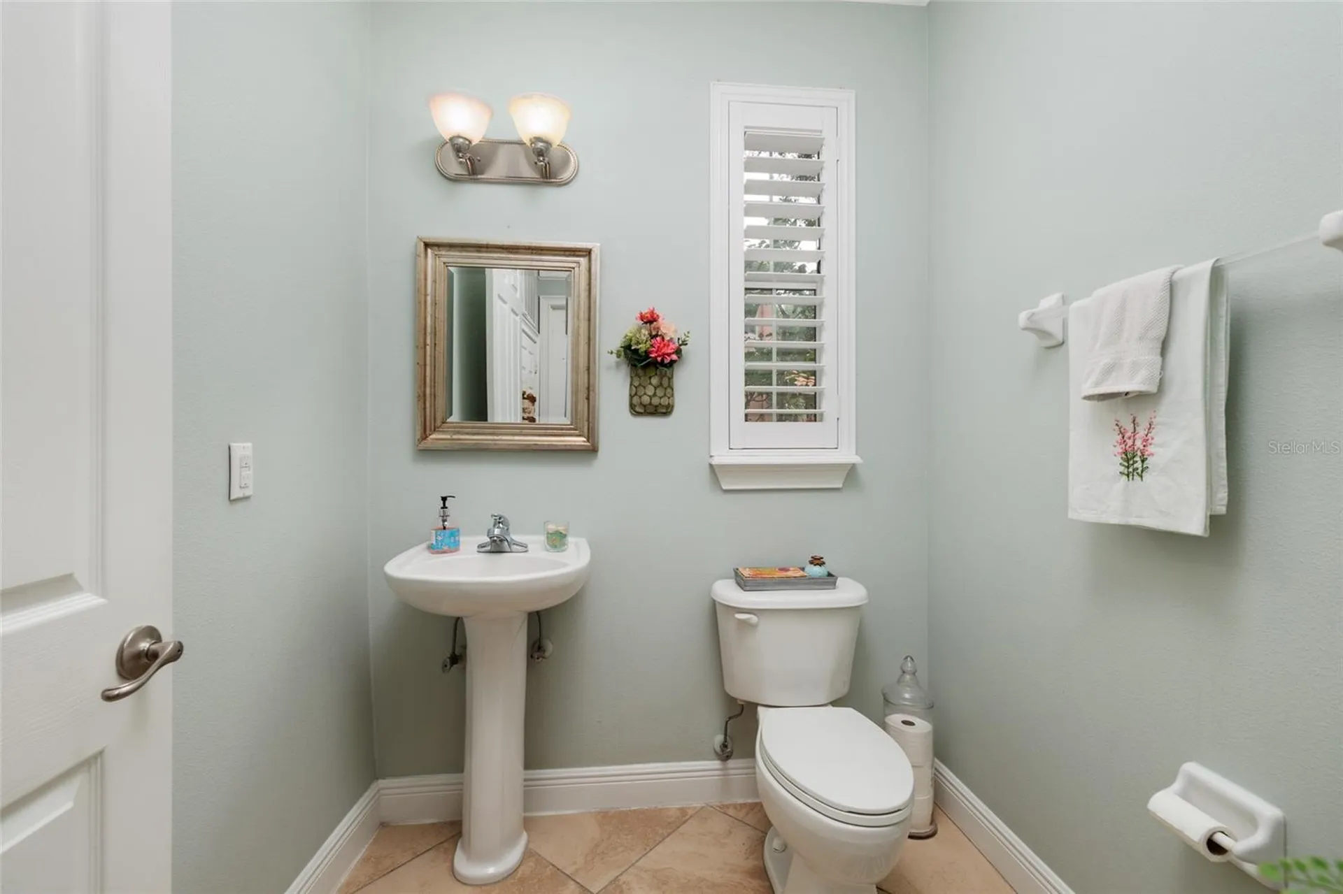 190 Banyan Bay Drive St Petersburg FL 33705