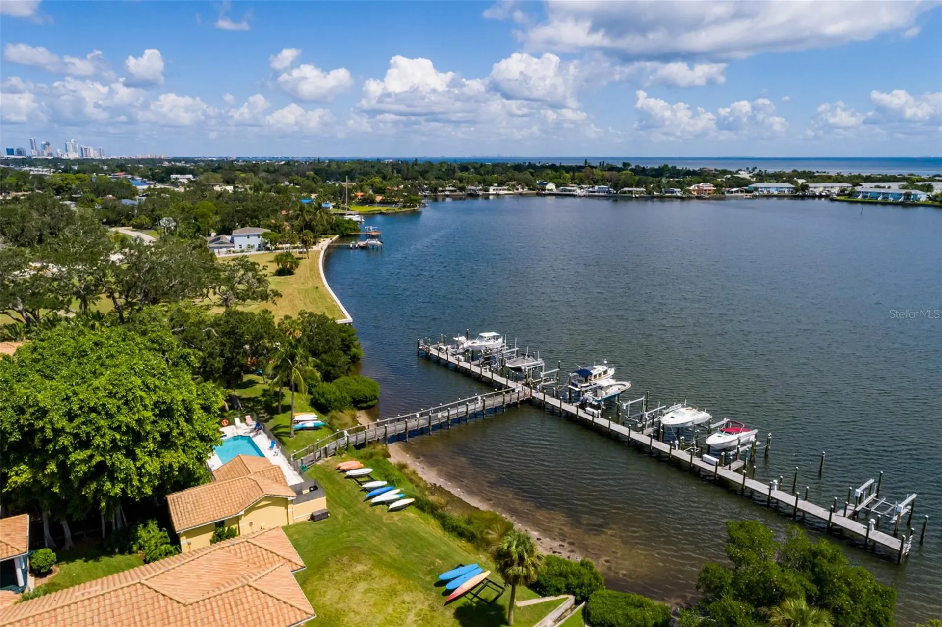 190 Banyan Bay Drive St Petersburg FL 33705