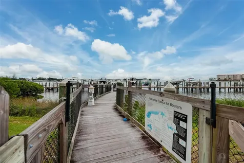 190 Banyan Bay Drive St Petersburg FL 33705