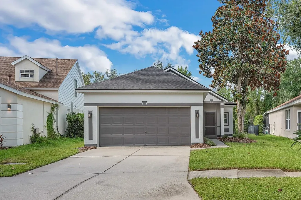 6116 Skylarkcrest Drive Lithia FL 33547