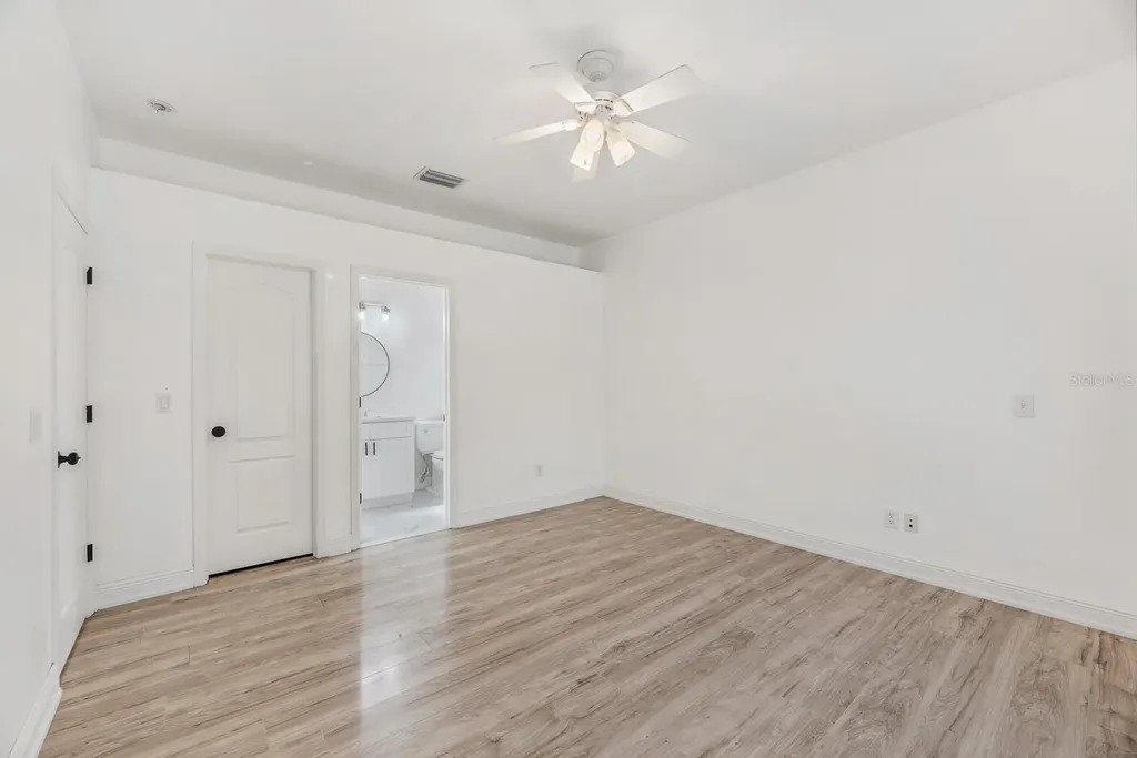 6116 Skylarkcrest Drive Lithia FL 33547