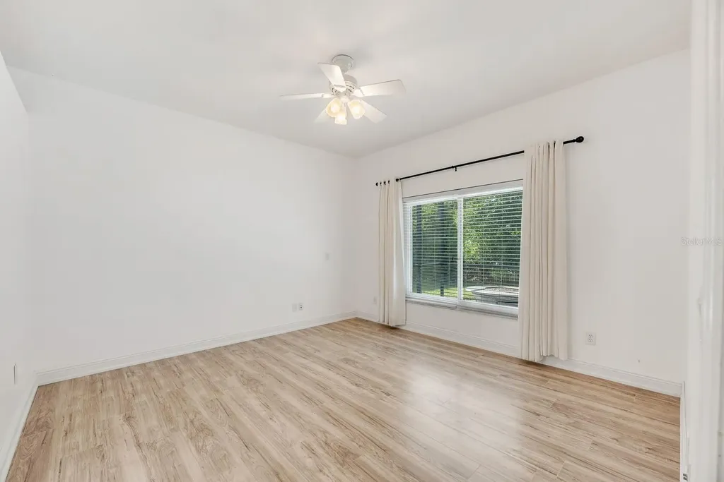 6116 Skylarkcrest Drive Lithia FL 33547