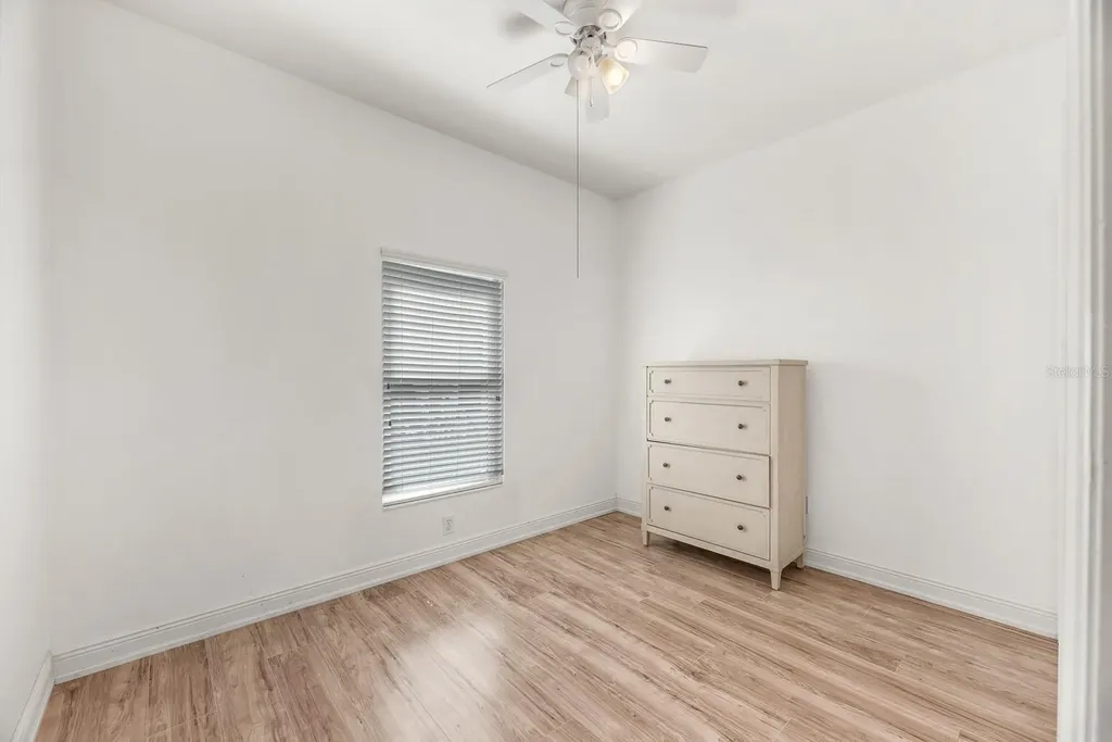 6116 Skylarkcrest Drive Lithia FL 33547