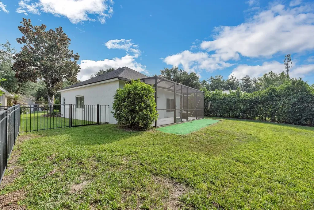 6116 Skylarkcrest Drive Lithia FL 33547