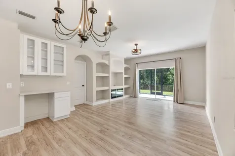 6116 Skylarkcrest Drive Lithia FL 33547