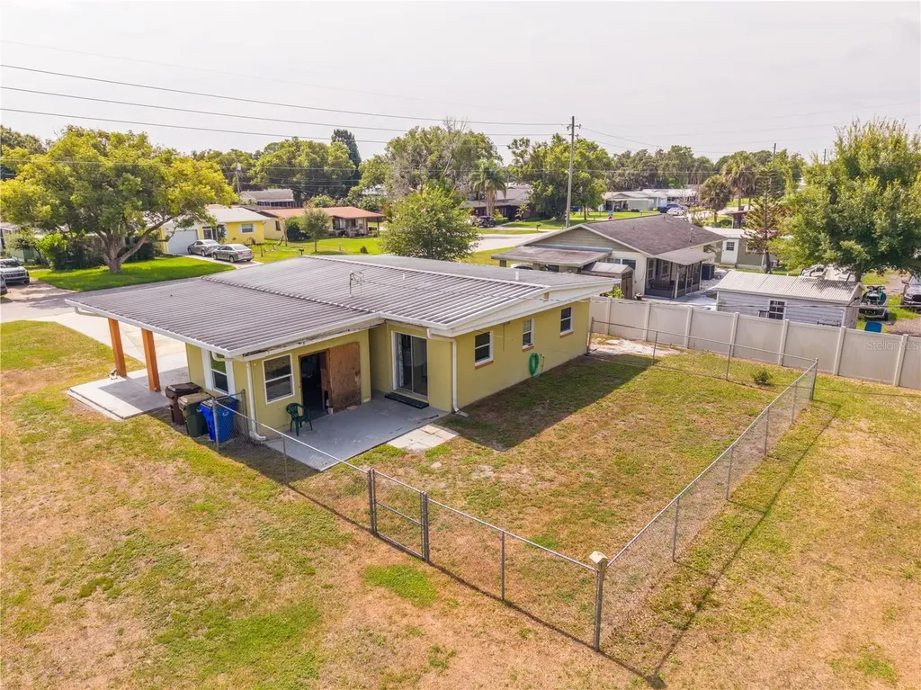 332 Illinois Avenue St Cloud FL 34769