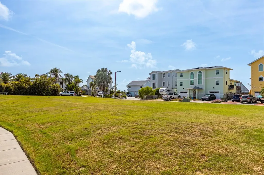 6520 Lot 6 Louise Court Hudson FL 34667