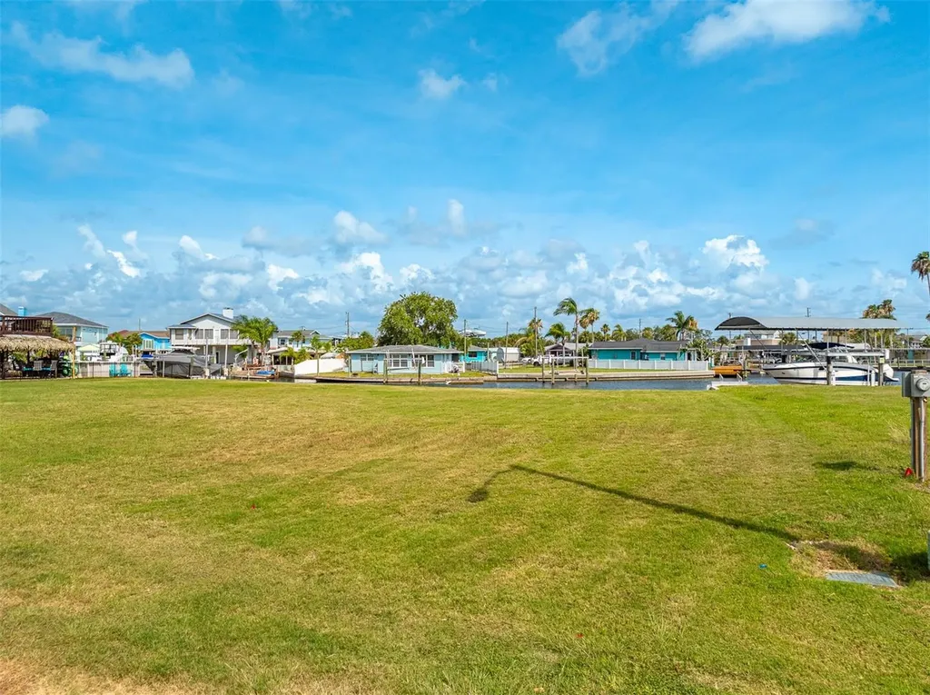 6520 Lot 6 Louise Court Hudson FL 34667
