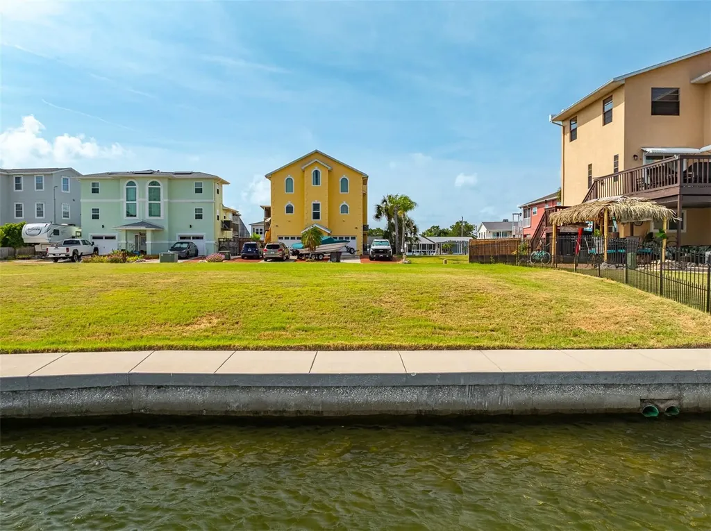 6520 Lot 6 Louise Court Hudson FL 34667
