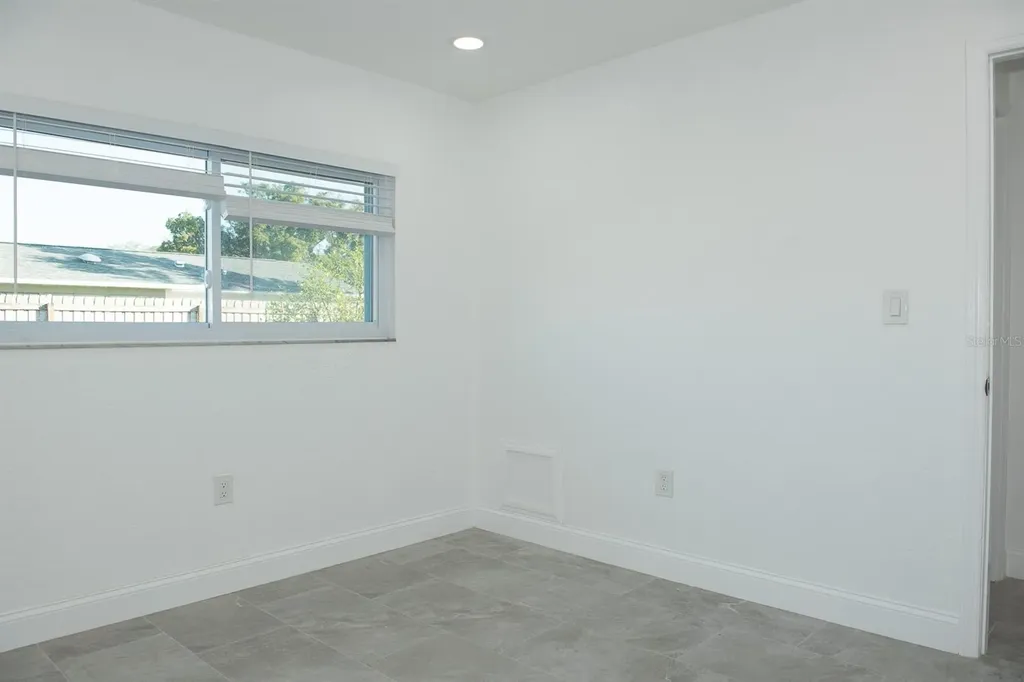 11889 93rd Avenue Seminole FL 33772