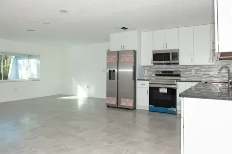 11889 93rd Avenue Seminole FL 33772