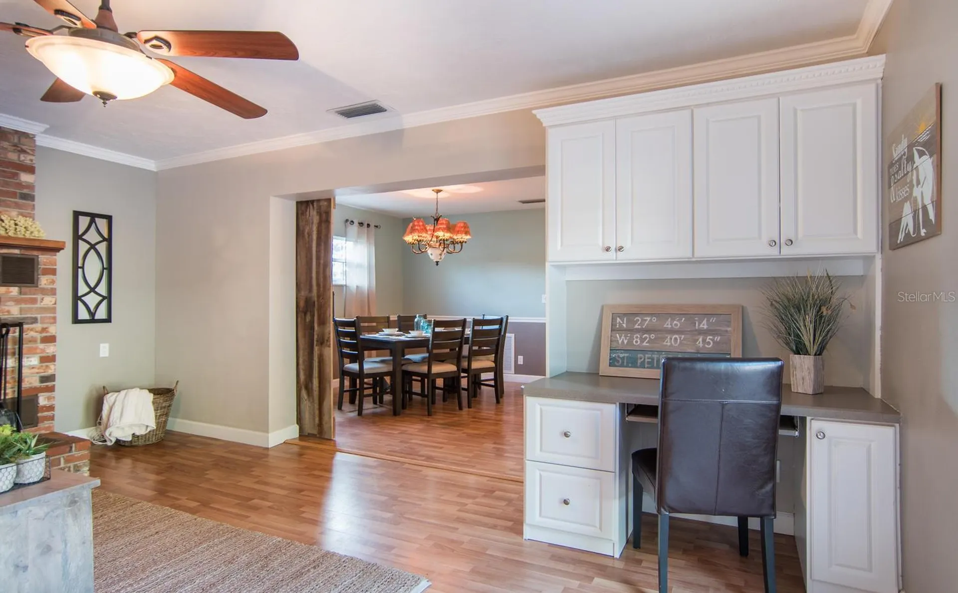 528 59th Way S St Petersburg FL 33707