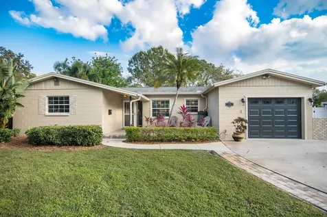 528 59th Way S St Petersburg FL 33707
