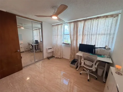 670 Ave. Ponce De Leon Condo. Caribbean Towers San Juan PR 00907