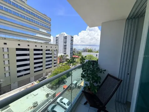 670 Ave. Ponce De Leon Condo. Caribbean Towers San Juan PR 00907