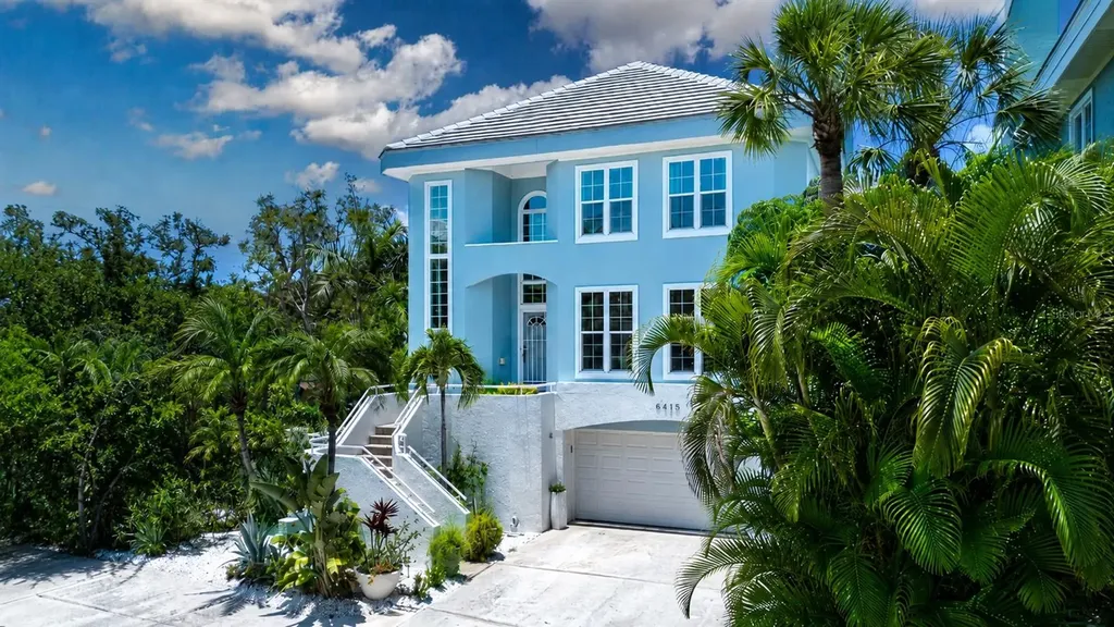 3915 Somerset Drive Sarasota FL 34242
