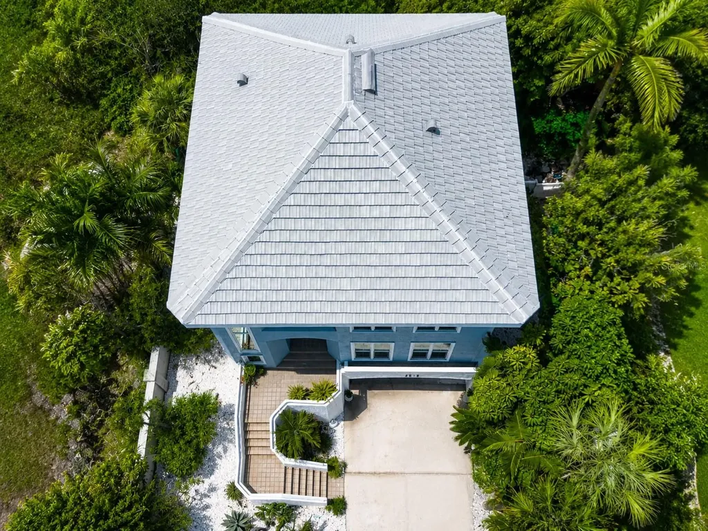 3915 Somerset Drive Sarasota FL 34242