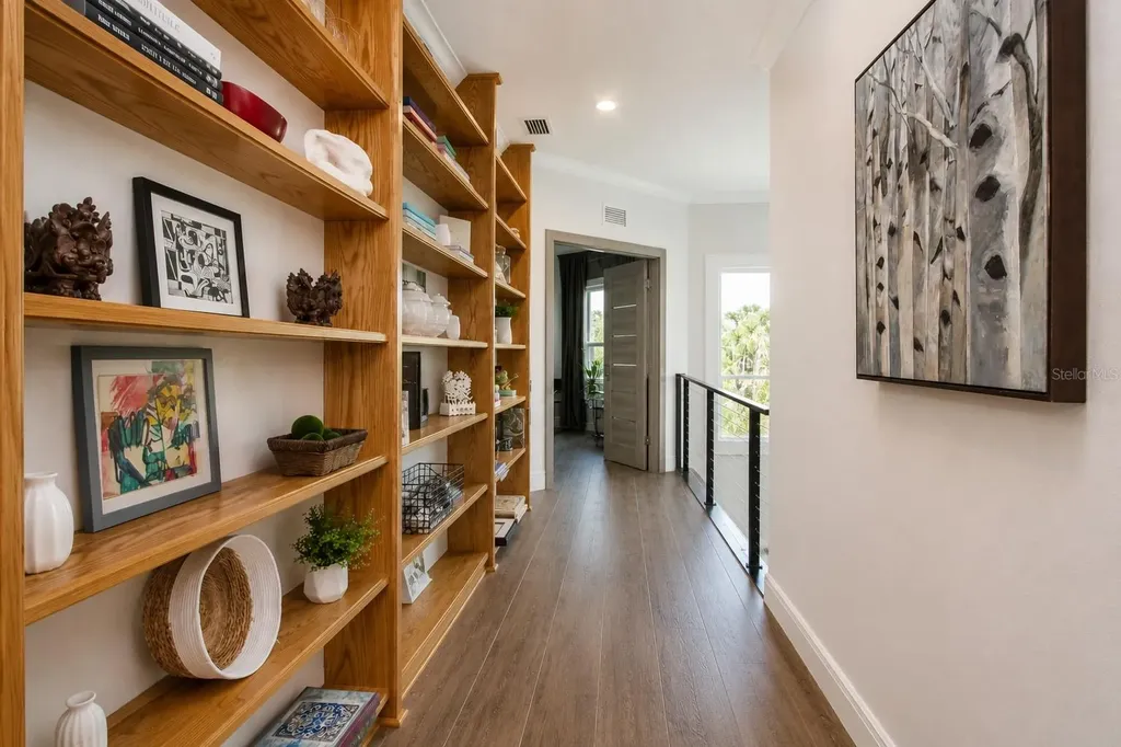 3915 Somerset Drive Sarasota FL 34242