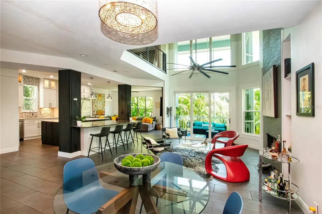 3915 Somerset Drive Sarasota FL 34242