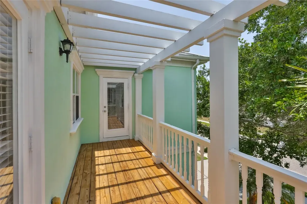 6573 Simone Shores Circle Apollo Beach FL 33572