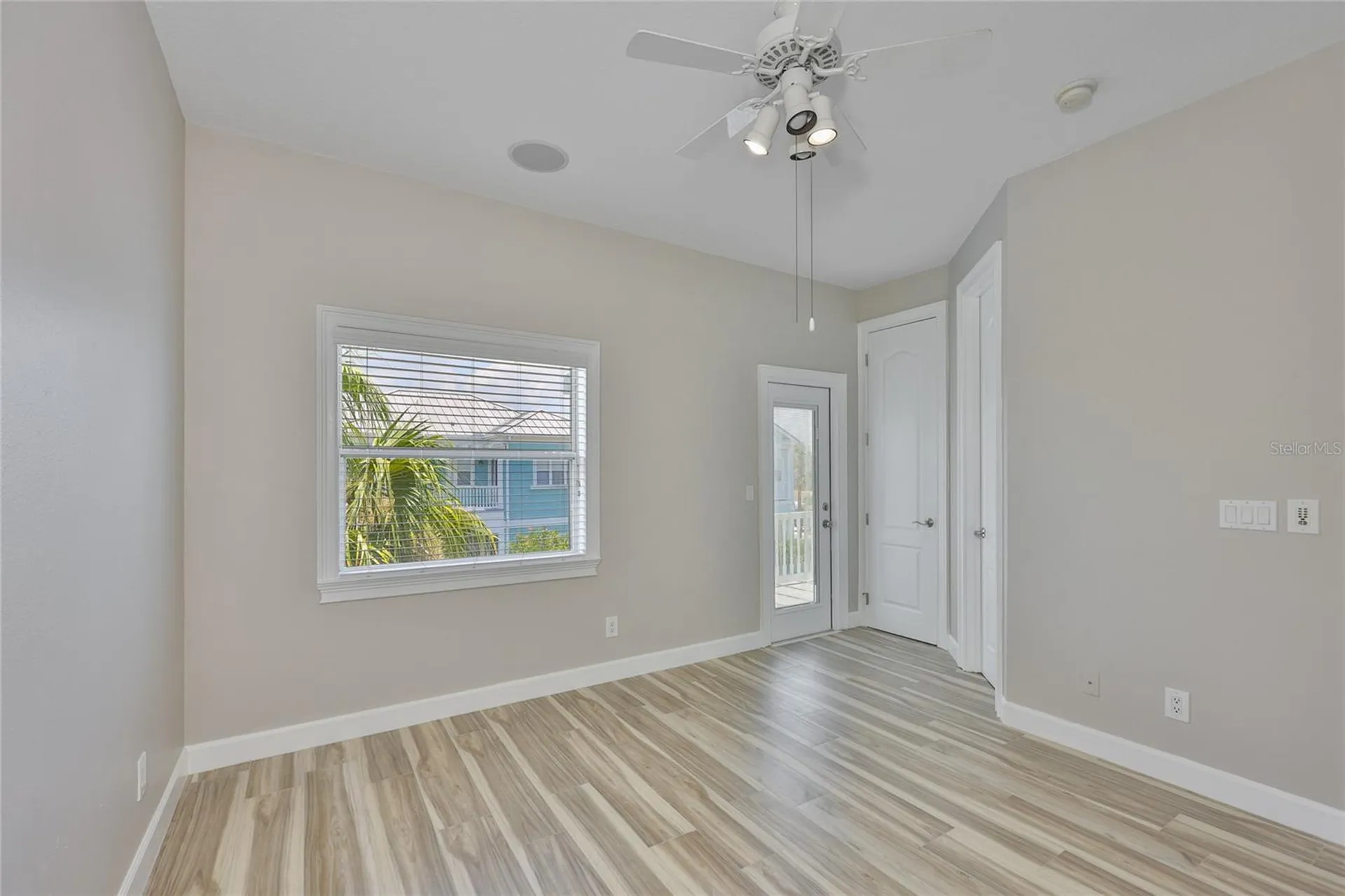 6573 Simone Shores Circle Apollo Beach FL 33572