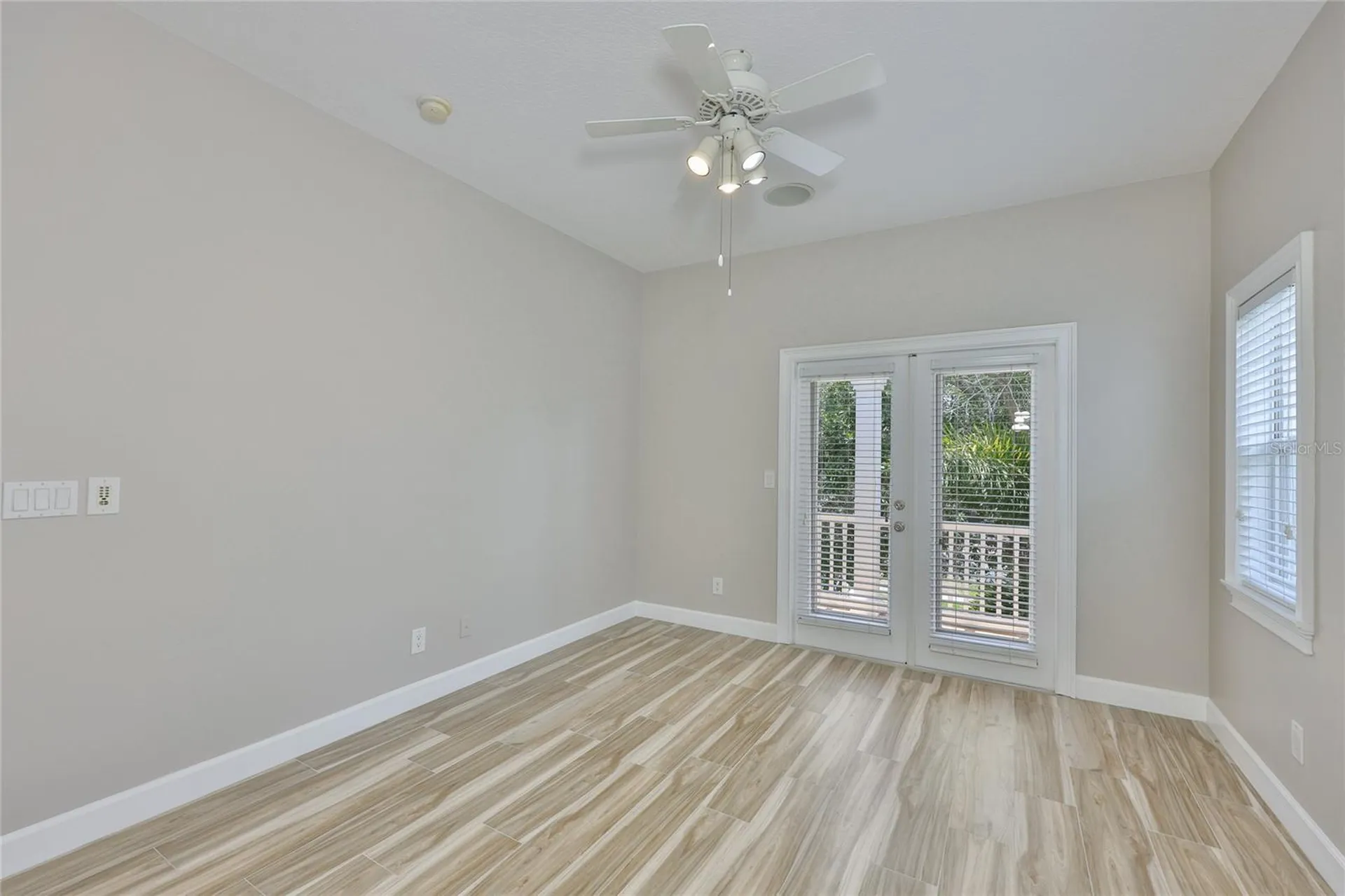 6573 Simone Shores Circle Apollo Beach FL 33572