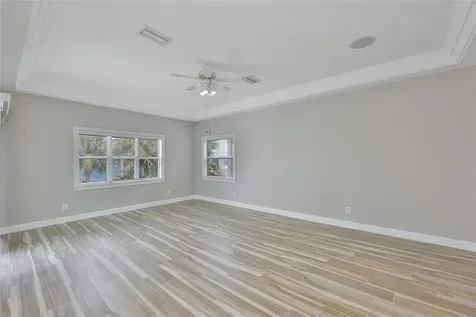 6573 Simone Shores Circle Apollo Beach FL 33572