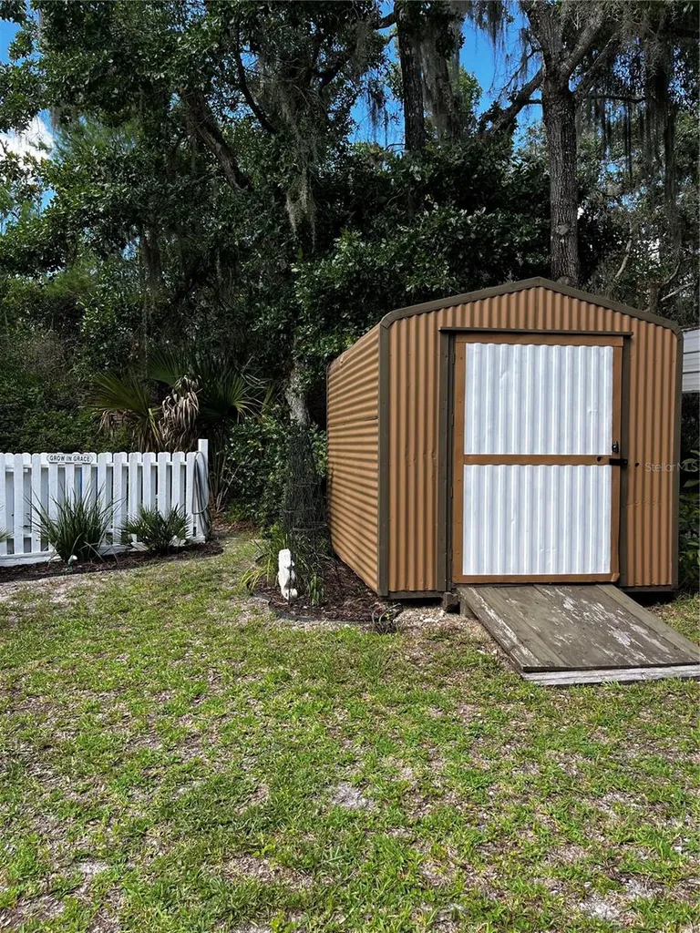 110 Plumosa Drive Georgetown FL 32139