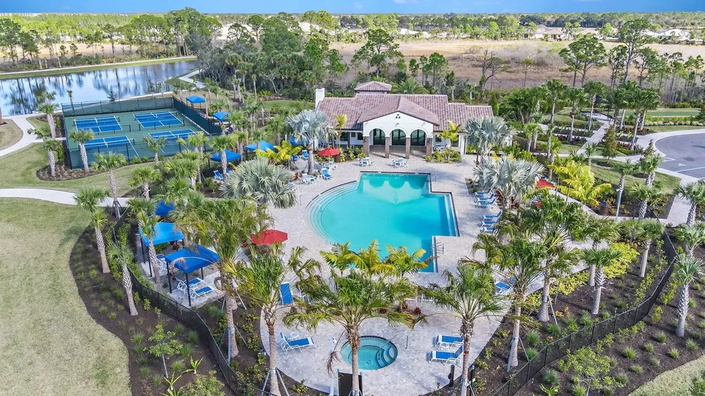 244 Altamura Circle Nokomis FL 34275