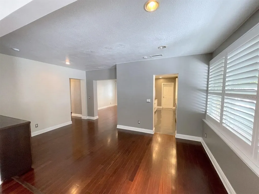 3903 W Corona Street Tampa FL 33629