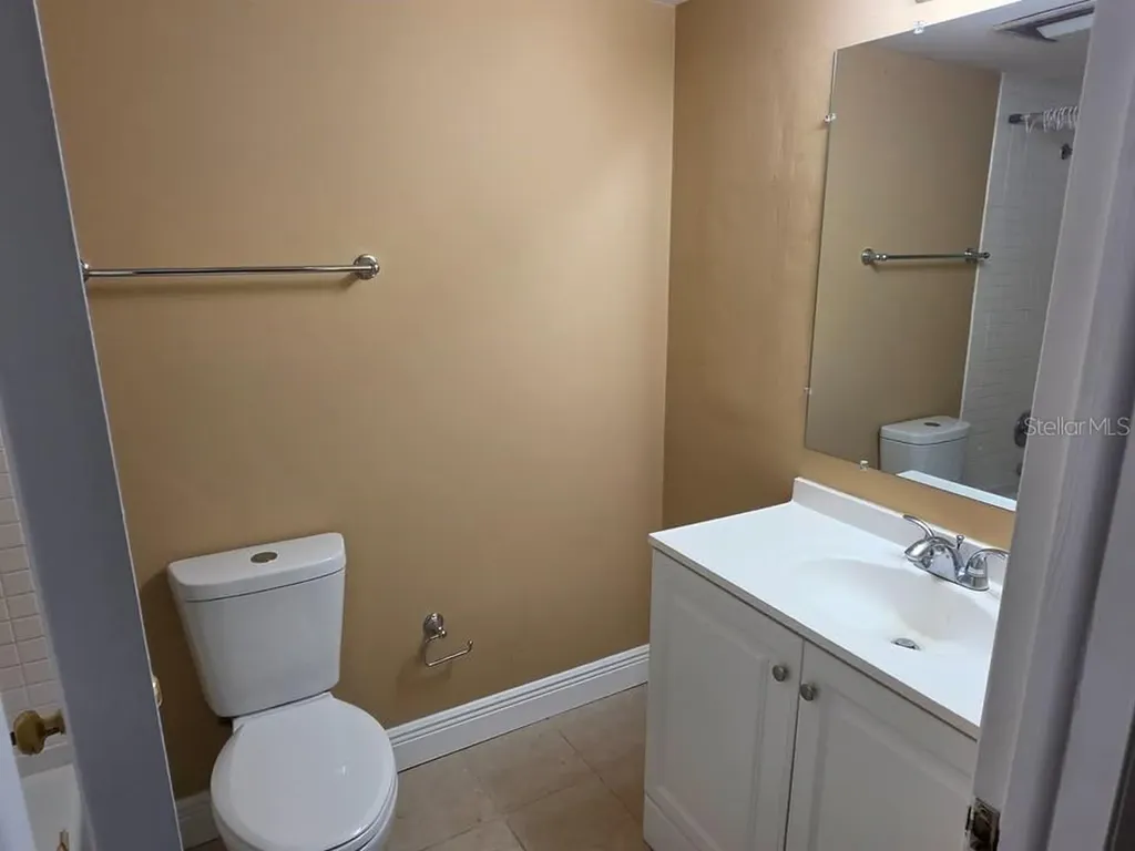4158 Pinelake Lane Tampa FL 33618