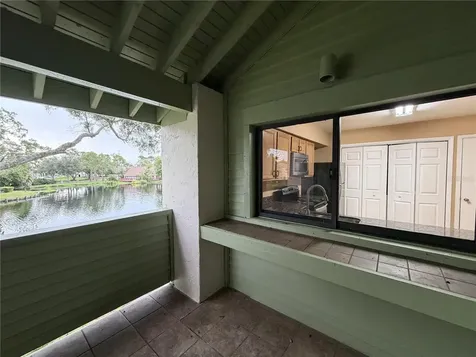 4158 Pinelake Lane Tampa FL 33618