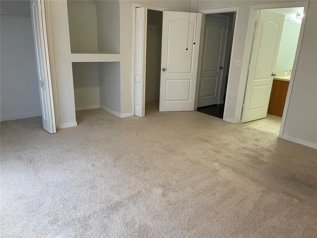 3548 High Hampton Circle Tampa FL 33610