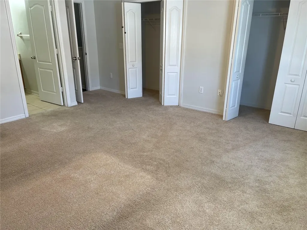3548 High Hampton Circle Tampa FL 33610