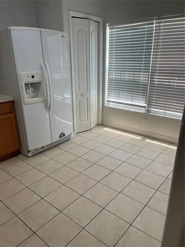 3548 High Hampton Circle Tampa FL 33610